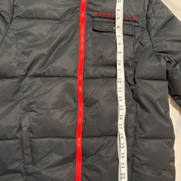Perry Ellis Solid Puffer in good condition - Picture 10 of 10